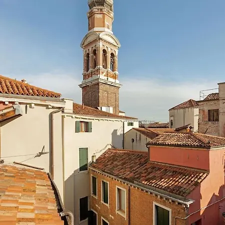 Rialto View Aparment