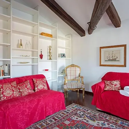 Rialto View Aparment *