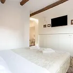 Rialto View Aparment *