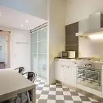Rialto View Aparment